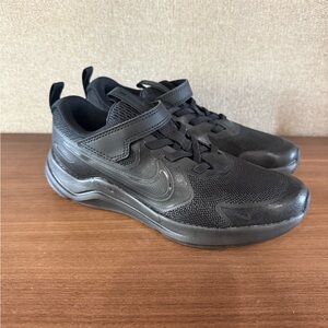 Nike kids Black Athletic Shoes